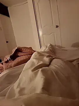 Snapshot of Hugopingonasa2024 chatting on 11/28/25, 10:26 Hugopingonasa2024 online show from 11/28/25, 10:26