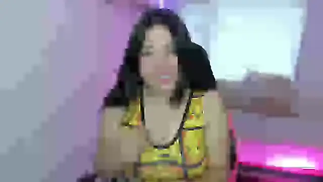 Snapshot of celeste_bonnet1 chatting on 09/10/25, 08:30 celeste bonnet1 online show from 09/10/25, 08:30
