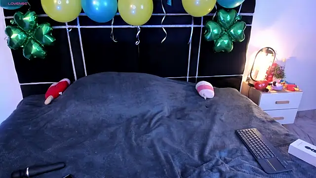 Zoe Vg online show from 04/11/26, 07:28