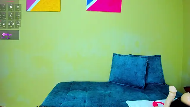 Snapshot of loreen_grey chatting on 11/12/25, 08:12 loreen grey online show from 11/12/25, 08:12