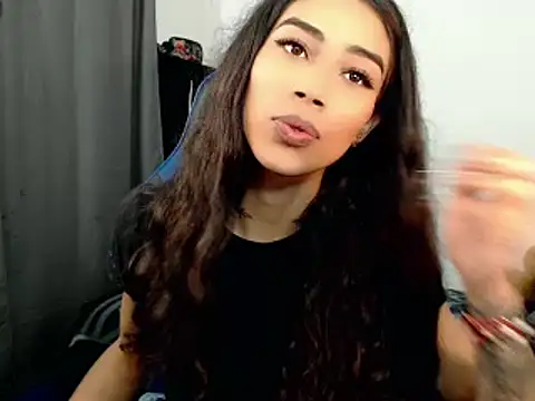 Sweet-Cris online show from 01/12/26, 07:42