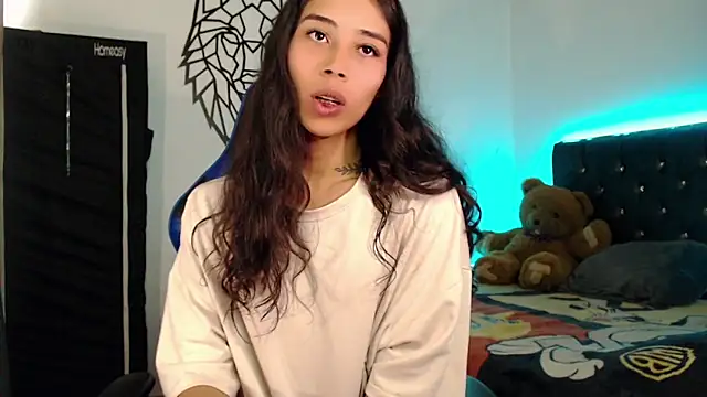 Sweet-Cris online show from 11/06/25, 05:28