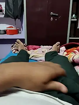 hunk28 6 online show from 11/14/25, 06:33