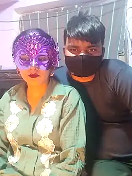 hunk28 6 online show from 12/18/25, 06:12