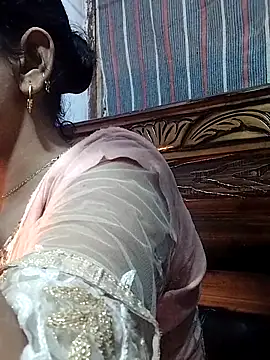 hunk28 6 online show from 12/17/25, 05:40