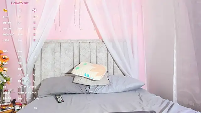 Rachellcooperrr online show from 09/23/25, 10:00