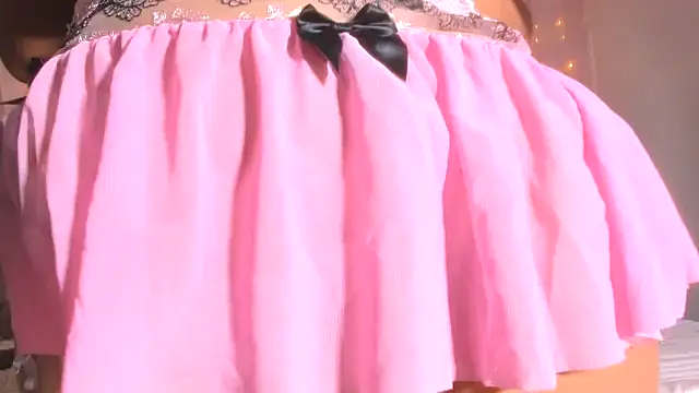 Rachellcooperrr online show from 10/31/25, 04:53