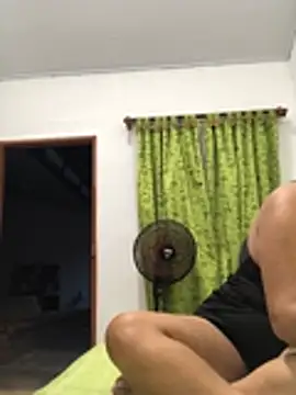 Rachellcooperrr online show from 07/09/26, 10:59