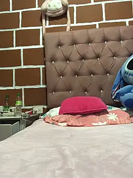 Snapshot of Rachellcooperrr chatting on 03/11/26, 12:26 Rachellcooperrr online show from 03/11/26, 12:26