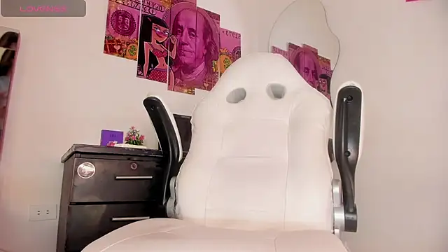 Snapshot of Rachell_coollins chatting on 10/14/25, 11:04 Rachell coollins online show from 10/14/25, 11:04