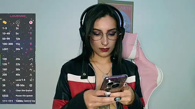 shopiaa m2 online show from 04/18/26, 04:15