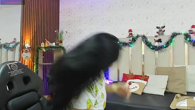 BLUE TAY1 online show from 12/19/25, 11:45