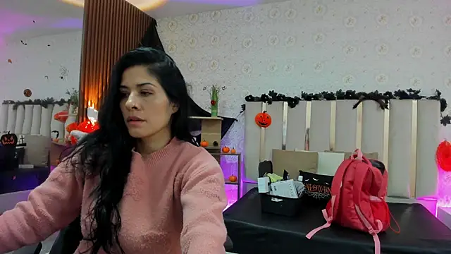 BLUE TAY1 online show from 10/28/25, 12:04