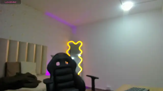 BLUE TAY1 online show from 09/13/25, 12:16