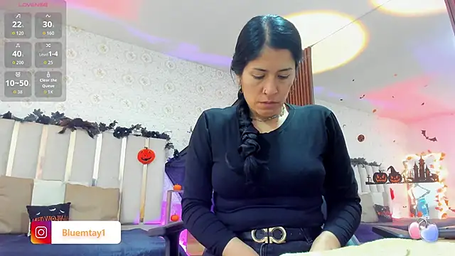 BLUE TAY1 online show from 10/17/25, 11:34