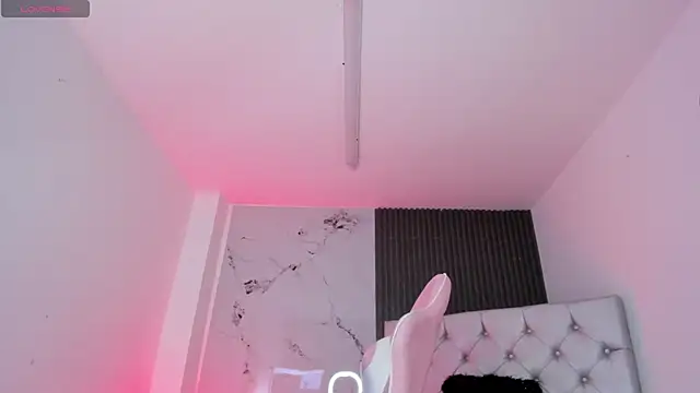 chloesagee online show from 02/04/26, 09:43