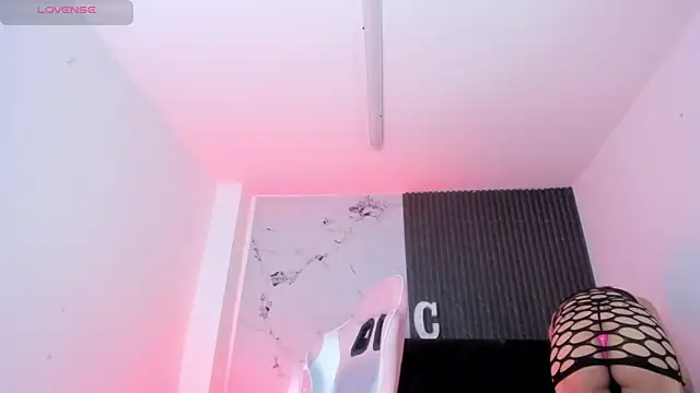 chloesagee online show from 05/05/26, 10:35