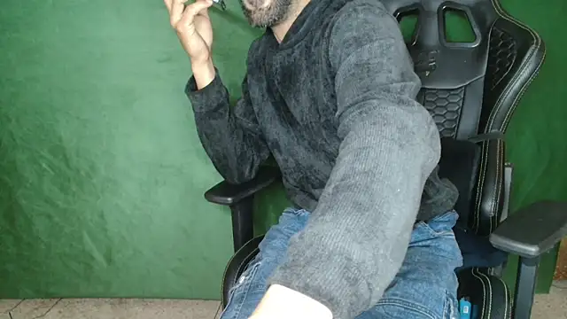 JUSTFORRICH online show from 04/08/26, 05:58