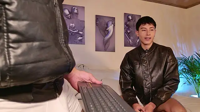 tivendann online show from 03/31/26, 10:39