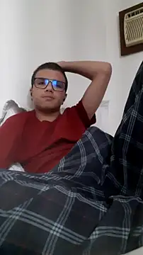 BBoyLatino0 online show from 06/19/26, 01:44