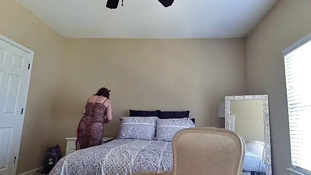 Snapshot of HotTxGilfMaggie chatting on 10/30/25, 05:21 HotTxGilfMaggie online show from 10/30/25, 05:21