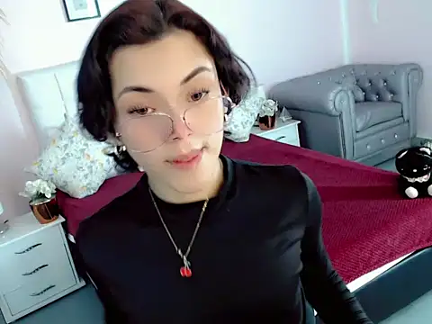 nathalialoes1 online show from 11/09/25, 07:51