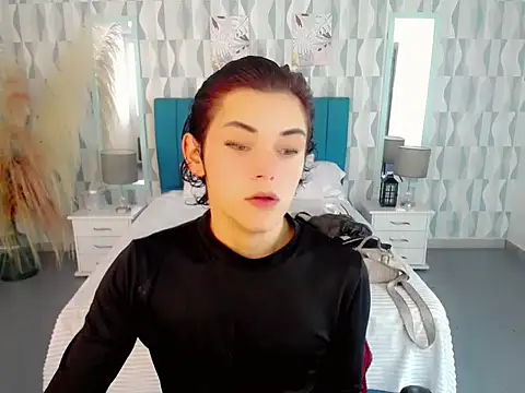 nathalialoes1 online show from 11/23/25, 07:13