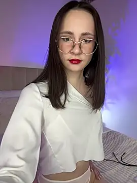 Snapshot of MartaBrent chatting on 02/22/26, 05:03 MartaBrent online show from 02/22/26, 05:03