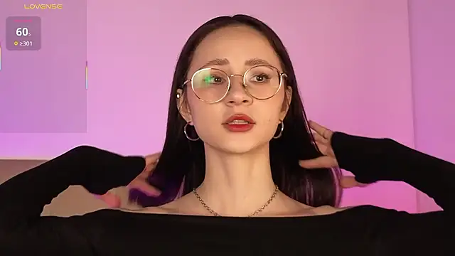 Snapshot of MartaBrent chatting on 03/01/26, 05:13 MartaBrent online show from 03/01/26, 05:13