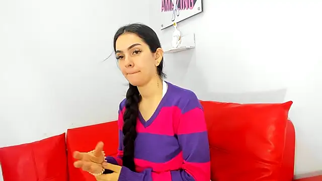 milk candy18 online show from 11/26/25, 11:10