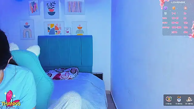 milk candy18 online show from 12/18/25, 10:41