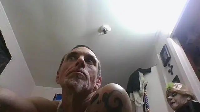 jarjar83 online show from 11/20/25, 09:54