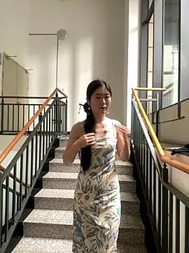 xtt1689999 online show from 09/18/25, 02:36