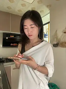 xtt1689999 online show from 09/21/25, 02:49