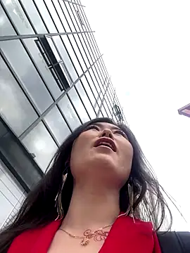 xtt1689999 online show from 10/11/25, 03:29