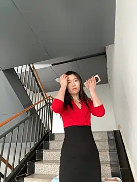 xtt1689999 online show from 11/28/25, 04:12