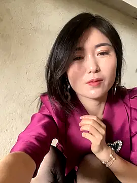 xtt1689999 online show from 10/29/25, 02:54