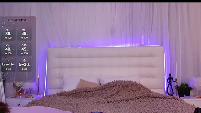 Miranda Kerry online show from 09/20/25, 06:29