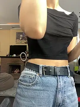 Miranda Kerry online show from 11/08/25, 06:06