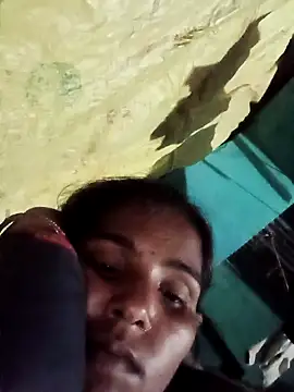 Snapshot of Cut_rajbati chatting on 10/02/25, 03:26 Cut rajbati online show from 10/02/25, 03:26