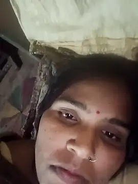 Snapshot of Cut_rajbati chatting on 02/27/26, 04:29 Cut rajbati online show from 02/27/26, 04:29