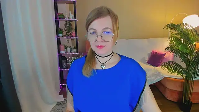 YourUniverser online show from 10/16/25, 04:21