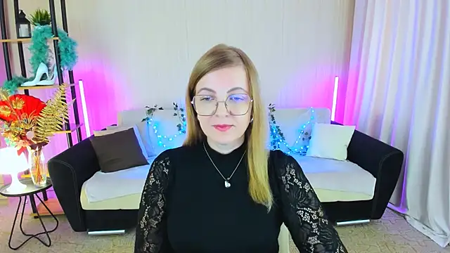 YourUniverser online show from 09/13/25, 09:42