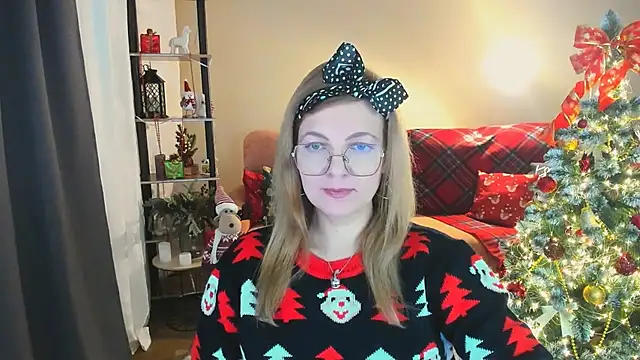 YourUniverser online show from 12/17/25, 09:36