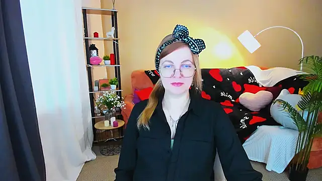 YourUniverser online show from 02/11/26, 09:31