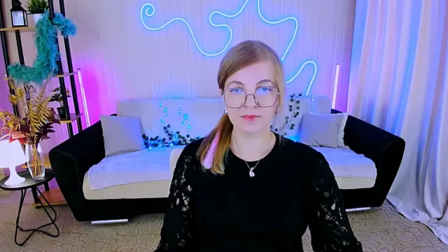 YourUniverser online show from 09/26/25, 10:00