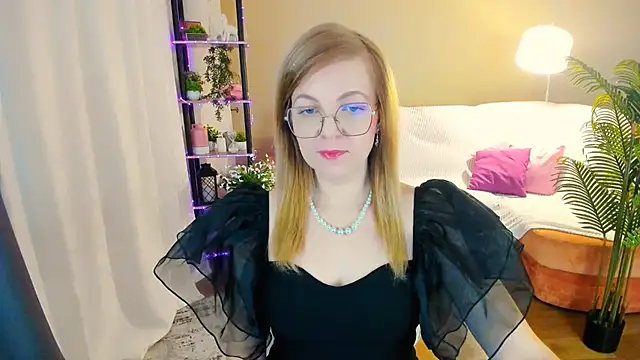 YourUniverser online show from 10/20/25, 04:14