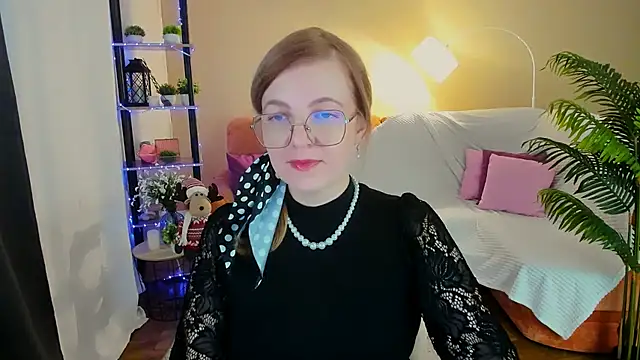 YourUniverser online show from 12/01/25, 09:32