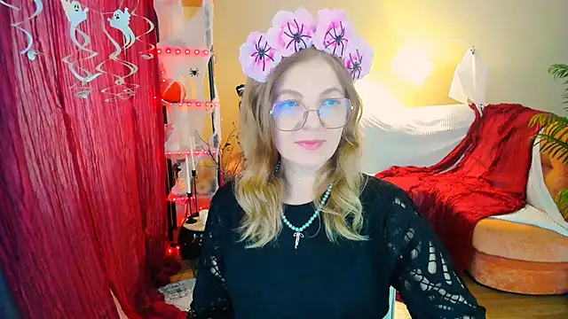 YourUniverser online show from 10/27/25, 10:38