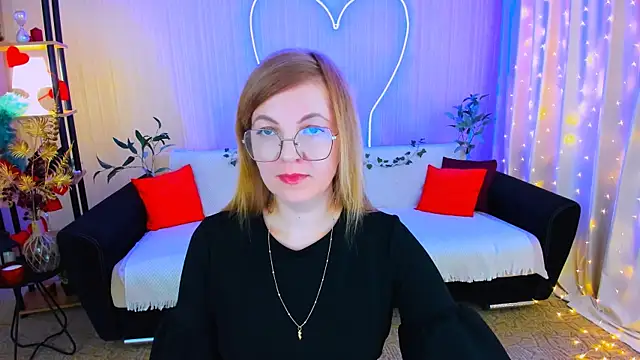 YourUniverser online show from 04/18/26, 09:22